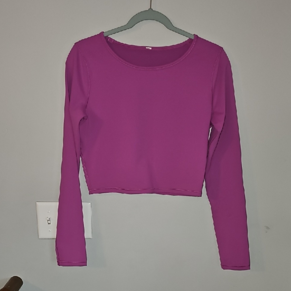 Lululemon Like New Long Sleeve Top. P2p Is 17". Gorgeous Purple #Nulu